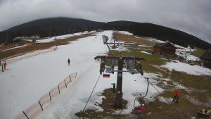 Horské atrakce Ramzová - Dolní část sjezdovky Skiareálu Ramzová - 6.2.2024 v 15:00 Horské atrakce Ramzová - Dolní část sjezdovky Skiareálu Ramzová - 6.2.2024 v 15:00