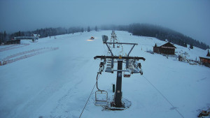 Horské atrakce Ramzová - Dolní část sjezdovky Skiareálu Ramzová - 8.2.2024 v 07:00 Horské atrakce Ramzová - Dolní část sjezdovky Skiareálu Ramzová - 8.2.2024 v 07:00