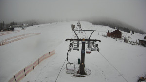 Horské atrakce Ramzová - Dolní část sjezdovky Skiareálu Ramzová - 8.2.2024 v 08:00 Horské atrakce Ramzová - Dolní část sjezdovky Skiareálu Ramzová - 8.2.2024 v 08:00