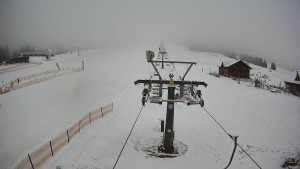 Horské atrakce Ramzová - Dolní část sjezdovky Skiareálu Ramzová - 8.2.2024 v 09:00 Horské atrakce Ramzová - Dolní část sjezdovky Skiareálu Ramzová - 8.2.2024 v 09:00