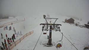 Horské atrakce Ramzová - Dolní část sjezdovky Skiareálu Ramzová - 8.2.2024 v 10:00 Horské atrakce Ramzová - Dolní část sjezdovky Skiareálu Ramzová - 8.2.2024 v 10:00