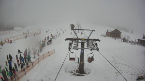 Horské atrakce Ramzová - Dolní část sjezdovky Skiareálu Ramzová - 8.2.2024 v 11:00 Horské atrakce Ramzová - Dolní část sjezdovky Skiareálu Ramzová - 8.2.2024 v 11:00