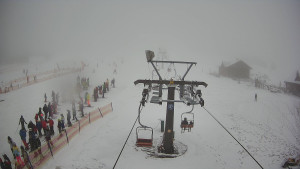 Horské atrakce Ramzová - Dolní část sjezdovky Skiareálu Ramzová - 8.2.2024 v 12:00 Horské atrakce Ramzová - Dolní část sjezdovky Skiareálu Ramzová - 8.2.2024 v 12:00