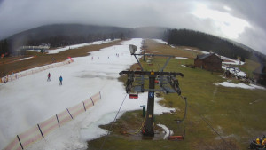 Horské atrakce Ramzová - Dolní část sjezdovky Skiareálu Ramzová - 9.2.2024 v 12:00 Horské atrakce Ramzová - Dolní část sjezdovky Skiareálu Ramzová - 9.2.2024 v 12:00