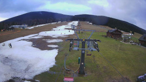 Horské atrakce Ramzová - Dolní část sjezdovky Skiareálu Ramzová - 12.2.2024 v 16:00 Horské atrakce Ramzová - Dolní část sjezdovky Skiareálu Ramzová - 12.2.2024 v 16:00