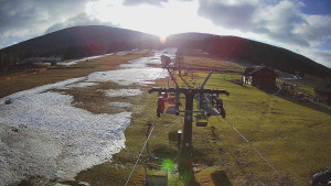 Horské atrakce Ramzová - Dolní část sjezdovky Skiareálu Ramzová - 13.2.2024 v 09:00 Horské atrakce Ramzová - Dolní část sjezdovky Skiareálu Ramzová - 13.2.2024 v 09:00