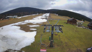 Horské atrakce Ramzová - Dolní část sjezdovky Skiareálu Ramzová - 13.2.2024 v 11:00 Horské atrakce Ramzová - Dolní část sjezdovky Skiareálu Ramzová - 13.2.2024 v 11:00