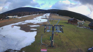 Horské atrakce Ramzová - Dolní část sjezdovky Skiareálu Ramzová - 13.2.2024 v 16:00 Horské atrakce Ramzová - Dolní část sjezdovky Skiareálu Ramzová - 13.2.2024 v 16:00