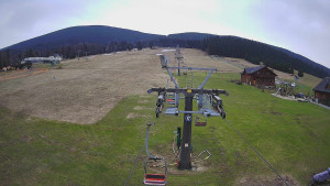 Horské atrakce Ramzová - Dolní část sjezdovky Skiareálu Ramzová - 1.3.2024 v 10:00 Horské atrakce Ramzová - Dolní část sjezdovky Skiareálu Ramzová - 1.3.2024 v 10:00