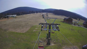 Horské atrakce Ramzová - Dolní část sjezdovky Skiareálu Ramzová - 1.3.2024 v 11:00 Horské atrakce Ramzová - Dolní část sjezdovky Skiareálu Ramzová - 1.3.2024 v 11:00