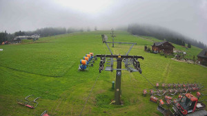 Horské atrakce Ramzová - Dolní část sjezdovky Skiareálu Ramzová - 2.8.2024 v 18:00 Horské atrakce Ramzová - Dolní část sjezdovky Skiareálu Ramzová - 2.8.2024 v 18:00