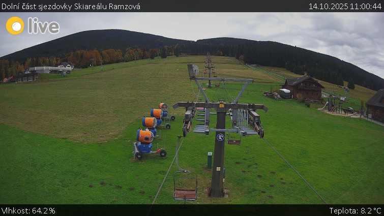 Horské atrakce Ramzová - Dolní část sjezdovky Skiareálu Ramzová - 14.10.2025 v 11:00 Horské atrakce Ramzová - Dolní část sjezdovky Skiareálu Ramzová - 14.10.2025 v 11:00