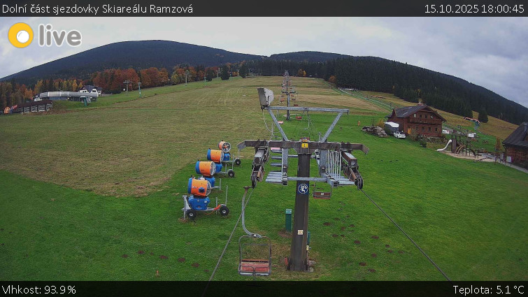 Horské atrakce Ramzová - Dolní část sjezdovky Skiareálu Ramzová - 15.10.2025 v 18:00 Horské atrakce Ramzová - Dolní část sjezdovky Skiareálu Ramzová - 15.10.2025 v 18:00
