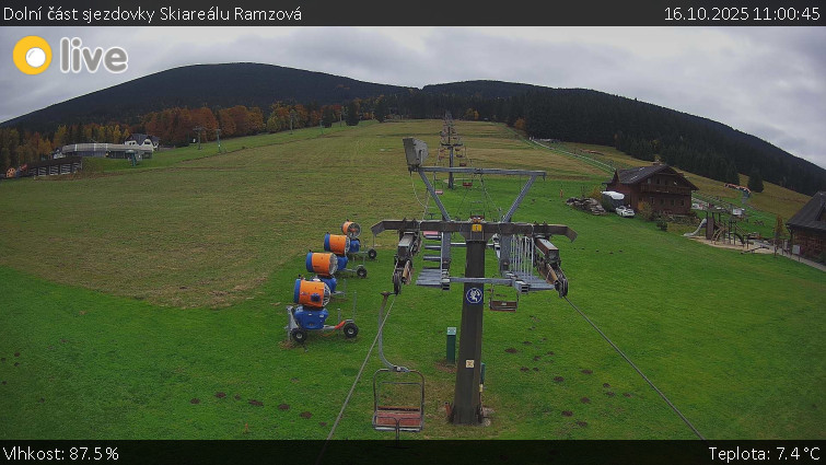 Horské atrakce Ramzová - Dolní část sjezdovky Skiareálu Ramzová - 16.10.2025 v 11:00 Horské atrakce Ramzová - Dolní část sjezdovky Skiareálu Ramzová - 16.10.2025 v 11:00