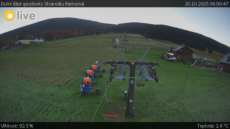 Horské atrakce Ramzová - Dolní část sjezdovky Skiareálu Ramzová - 20.10.2025 v 08:00 Horské atrakce Ramzová - Dolní část sjezdovky Skiareálu Ramzová - 20.10.2025 v 08:00