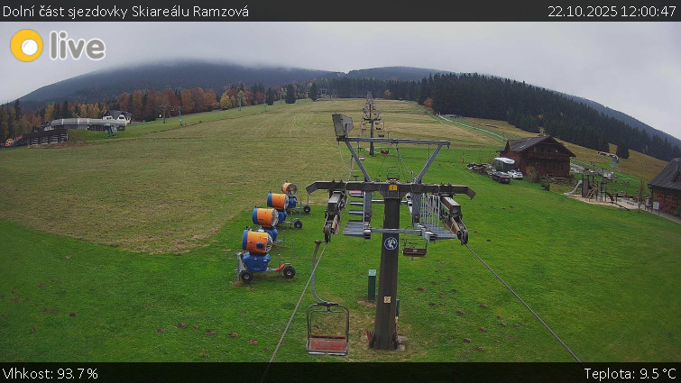 Horské atrakce Ramzová - Dolní část sjezdovky Skiareálu Ramzová - 22.10.2025 v 12:00 Horské atrakce Ramzová - Dolní část sjezdovky Skiareálu Ramzová - 22.10.2025 v 12:00