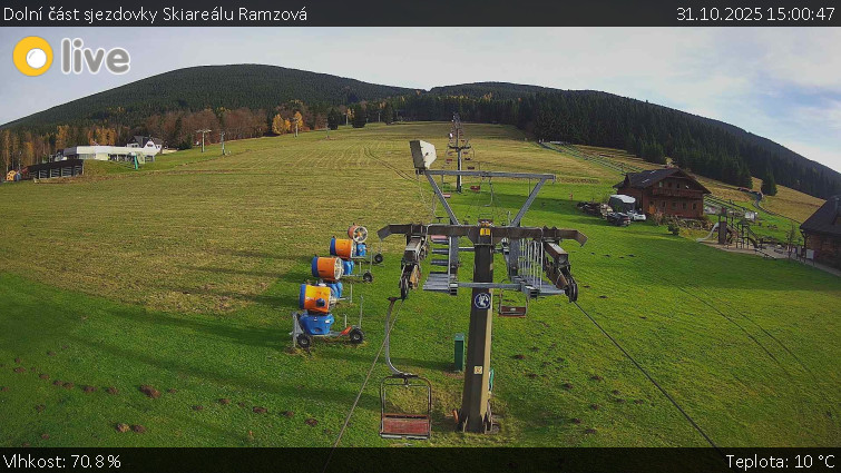 Horské atrakce Ramzová - Dolní část sjezdovky Skiareálu Ramzová - 31.10.2025 v 15:00 Horské atrakce Ramzová - Dolní část sjezdovky Skiareálu Ramzová - 31.10.2025 v 15:00