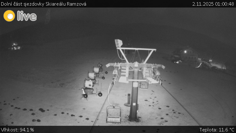Horské atrakce Ramzová - Dolní část sjezdovky Skiareálu Ramzová - 2.11.2025 v 01:00 Horské atrakce Ramzová - Dolní část sjezdovky Skiareálu Ramzová - 2.11.2025 v 01:00