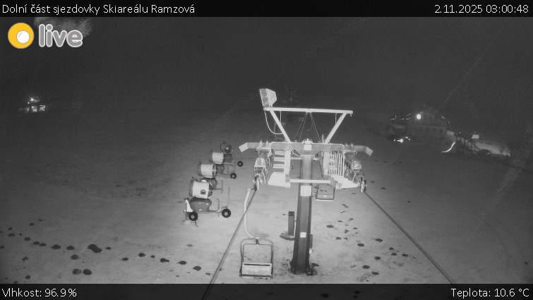 Horské atrakce Ramzová - Dolní část sjezdovky Skiareálu Ramzová - 2.11.2025 v 03:00 Horské atrakce Ramzová - Dolní část sjezdovky Skiareálu Ramzová - 2.11.2025 v 03:00