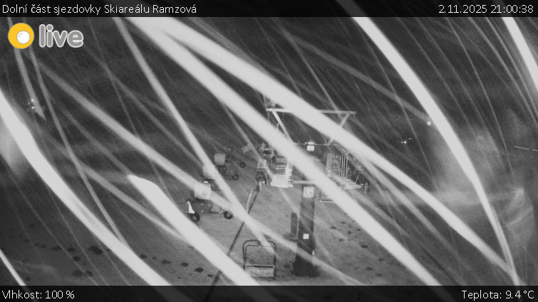 Horské atrakce Ramzová - Dolní část sjezdovky Skiareálu Ramzová - 2.11.2025 v 21:00 Horské atrakce Ramzová - Dolní část sjezdovky Skiareálu Ramzová - 2.11.2025 v 21:00