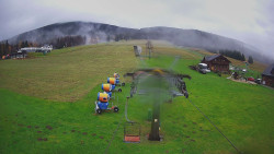 Dolní část sjezdovky Skiareálu Ramzová