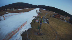 Dolní část sjezdovky Skiareálu Ramzová