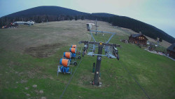 Dolní část sjezdovky Skiareálu Ramzová