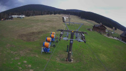 Dolní část sjezdovky Skiareálu Ramzová