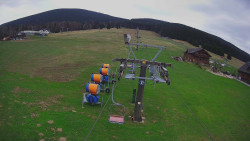 Dolní část sjezdovky Skiareálu Ramzová