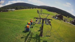 Unterer Teil der Skipiste im Skigebiet Ramzová