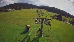 Unterer Teil der Skipiste im Skigebiet Ramzová