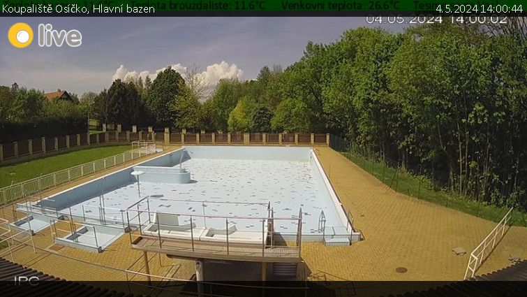 Koupaliště Osíčko - Hlavní bazen - 4.5.2024 v 14:00