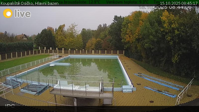 Koupaliště Osíčko - Hlavní bazen - 15.10.2025 v 08:45 Koupaliště Osíčko - Hlavní bazen - 15.10.2025 v 08:45