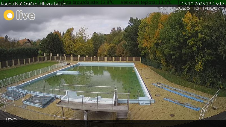 Koupaliště Osíčko - Hlavní bazen - 15.10.2025 v 13:15 Koupaliště Osíčko - Hlavní bazen - 15.10.2025 v 13:15