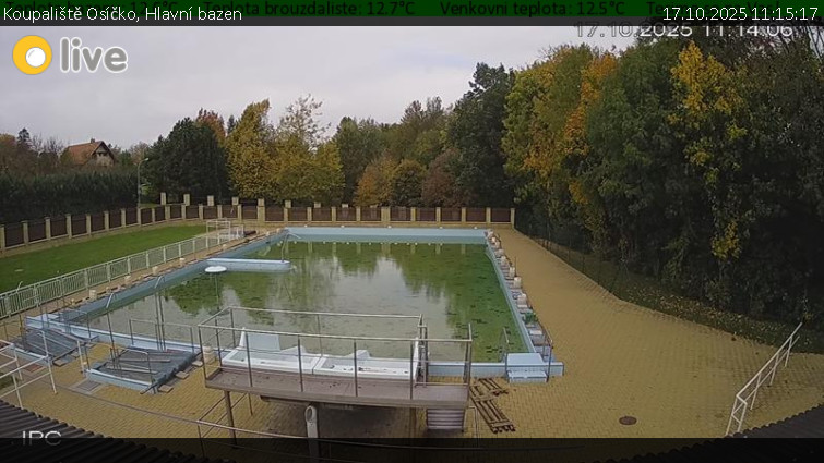 Koupaliště Osíčko - Hlavní bazen - 17.10.2025 v 11:15 Koupaliště Osíčko - Hlavní bazen - 17.10.2025 v 11:15