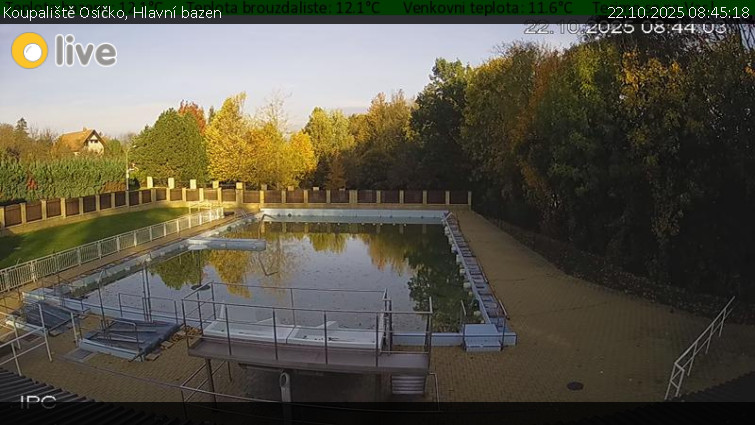 Koupaliště Osíčko - Hlavní bazen - 22.10.2025 v 08:45 Koupaliště Osíčko - Hlavní bazen - 22.10.2025 v 08:45