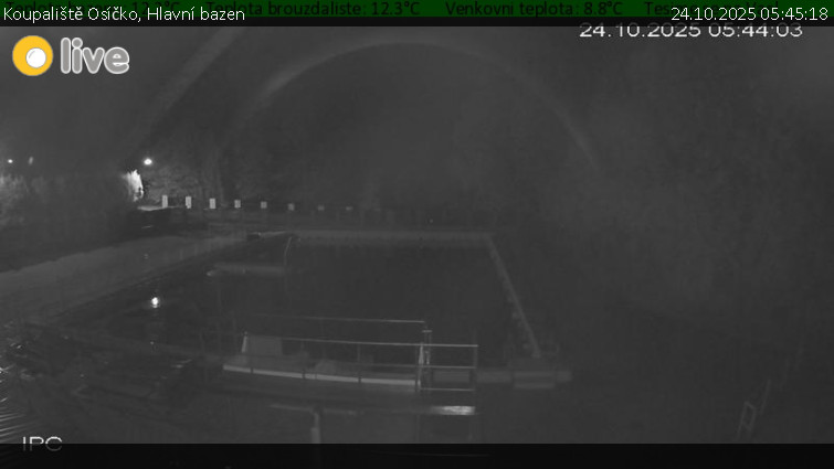 Koupaliště Osíčko - Hlavní bazen - 24.10.2025 v 05:45 Koupaliště Osíčko - Hlavní bazen - 24.10.2025 v 05:45