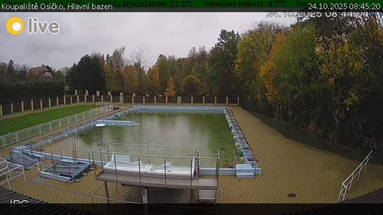 Koupaliště Osíčko - Hlavní bazen - 24.10.2025 v 08:45 Koupaliště Osíčko - Hlavní bazen - 24.10.2025 v 08:45