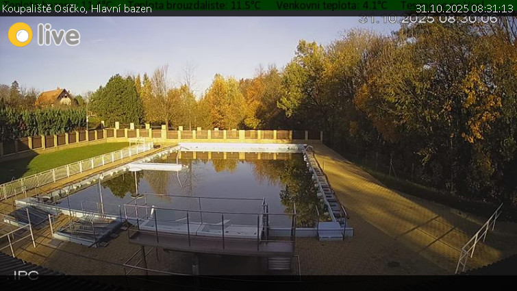 Koupaliště Osíčko - Hlavní bazen - 31.10.2025 v 08:31 Koupaliště Osíčko - Hlavní bazen - 31.10.2025 v 08:31