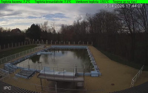 Koupaliště Osíčko - Hlavní bazen - 5.4.2026 v 17:45 Koupaliště Osíčko - Hlavní bazen - 5.4.2026 v 17:45