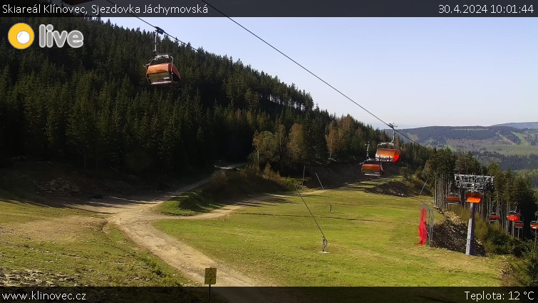 Skiareál Klínovec - Sjezdovka Jáchymovská, lanovka Prima Express - 30.4.2024 v 10:01