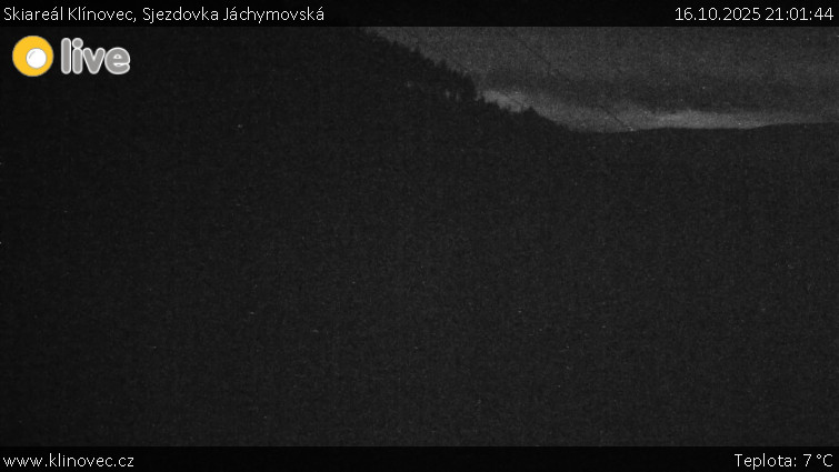 Skiareál Klínovec - Sjezdovka Jáchymovská, lanovka Prima Express - 16.10.2025 v 21:01 Skiareál Klínovec - Sjezdovka Jáchymovská, lanovka Prima Express - 16.10.2025 v 21:01