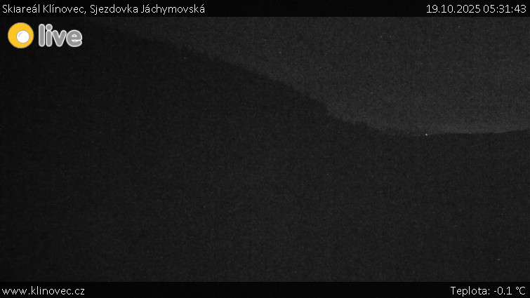Skiareál Klínovec - Sjezdovka Jáchymovská, lanovka Prima Express - 19.10.2025 v 05:31 Skiareál Klínovec - Sjezdovka Jáchymovská, lanovka Prima Express - 19.10.2025 v 05:31