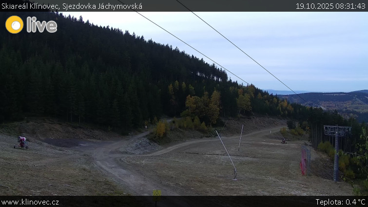 Skiareál Klínovec - Sjezdovka Jáchymovská, lanovka Prima Express - 19.10.2025 v 08:31 Skiareál Klínovec - Sjezdovka Jáchymovská, lanovka Prima Express - 19.10.2025 v 08:31