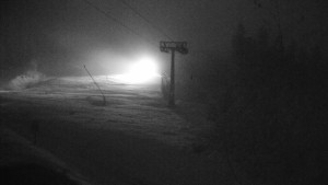 Skiareál Klínovec - Sjezdovka Jáchymovská, lanovka Prima Express - 25.11.2025 v 18:01 Skiareál Klínovec - Sjezdovka Jáchymovská, lanovka Prima Express - 25.11.2025 v 18:01