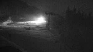 Skiareál Klínovec - Sjezdovka Jáchymovská, lanovka Prima Express - 25.11.2025 v 18:31 Skiareál Klínovec - Sjezdovka Jáchymovská, lanovka Prima Express - 25.11.2025 v 18:31