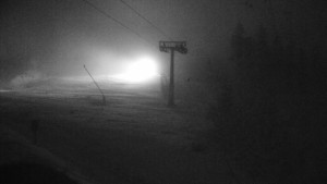 Skiareál Klínovec - Sjezdovka Jáchymovská, lanovka Prima Express - 25.11.2025 v 22:15 Skiareál Klínovec - Sjezdovka Jáchymovská, lanovka Prima Express - 25.11.2025 v 22:15