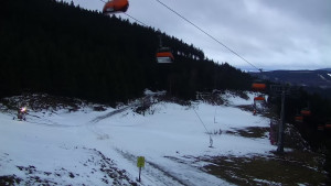 Skiareál Klínovec - Sjezdovka Jáchymovská, lanovka Prima Express - 8.12.2025 v 07:45 Skiareál Klínovec - Sjezdovka Jáchymovská, lanovka Prima Express - 8.12.2025 v 07:45