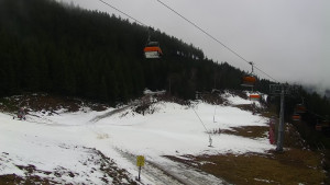 Skiareál Klínovec - Sjezdovka Jáchymovská, lanovka Prima Express - 8.12.2025 v 11:31 Skiareál Klínovec - Sjezdovka Jáchymovská, lanovka Prima Express - 8.12.2025 v 11:31