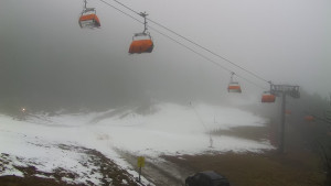 Skiareál Klínovec - Sjezdovka Jáchymovská, lanovka Prima Express - 8.12.2025 v 15:31 Skiareál Klínovec - Sjezdovka Jáchymovská, lanovka Prima Express - 8.12.2025 v 15:31